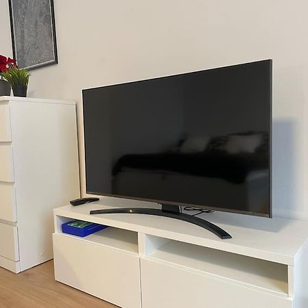 Charming Apartment Near City Center Wien Eksteriør bilde